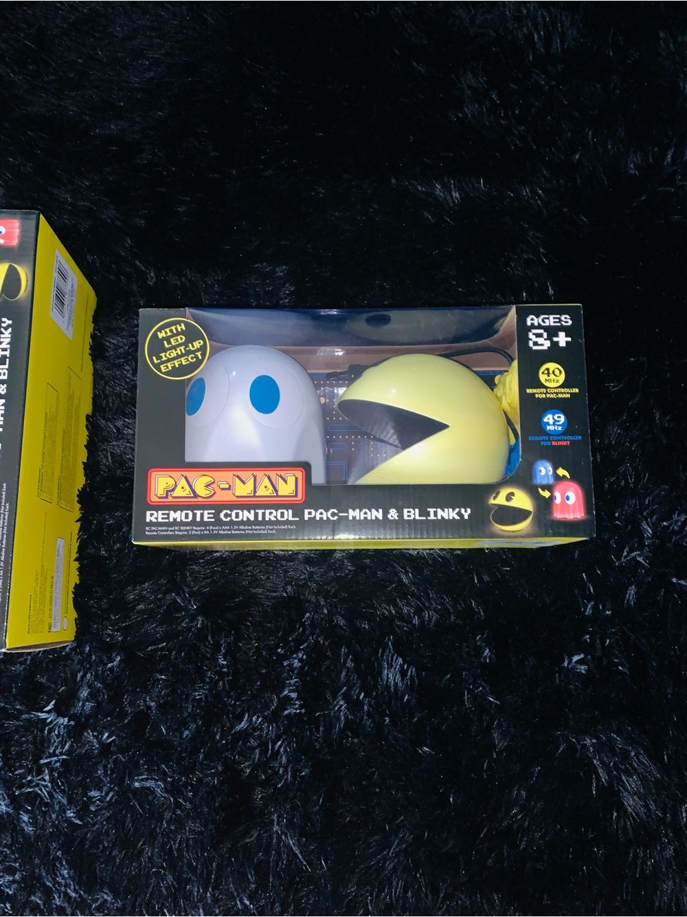 Remote Control Pac-Man & Blinky - Yellow & White Never Opened 2 In Stock